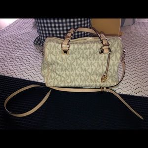 Authentic Michael Kors Purse